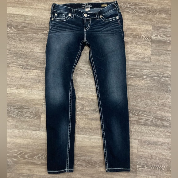 Silver Camden Y2K dark skinny jeans - Picture 2 of 3